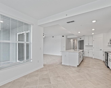 12440 Wellen Golf Street - Photo Thumbnail 13