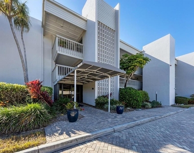5757 Gulf Of Mexico Drive - Photo Thumbnail 43