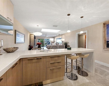 5757 Gulf Of Mexico Drive - Photo Thumbnail 18