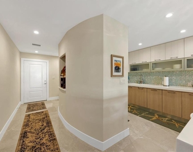 5757 Gulf Of Mexico Drive - Photo Thumbnail 12