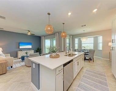 12320 Wellen Golf Street - Photo Thumbnail 11