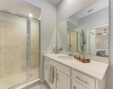 12320 Wellen Golf Street - Photo Thumbnail 24