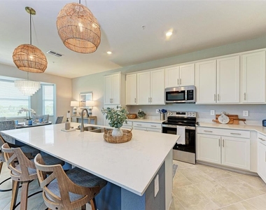 12320 Wellen Golf Street - Photo Thumbnail 12