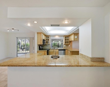 5151 Oakmont Place - Photo Thumbnail 8