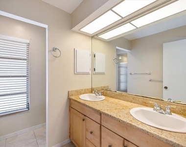 5151 Oakmont Place - Photo Thumbnail 21
