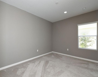 16823 Destrehen Court - Photo Thumbnail 13