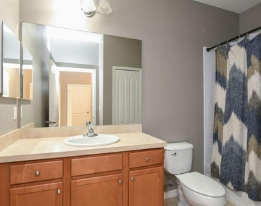 16823 Destrehen Court - Photo Thumbnail 15