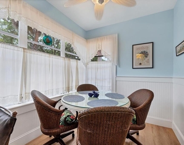 1676 Oak Street - Photo Thumbnail 12