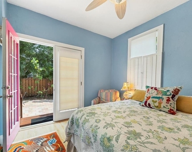 1676 Oak Street - Photo Thumbnail 18