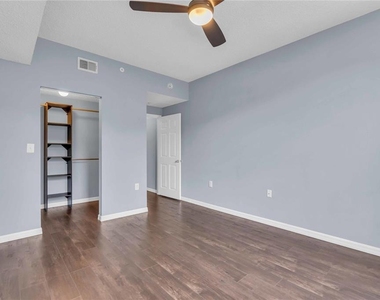 4763 Travini Circle - Photo Thumbnail 15
