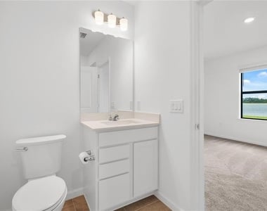 6560 Silverstar Drive - Photo Thumbnail 7