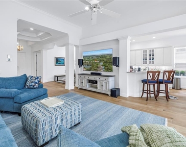 4334 Mirabella Circle - Photo Thumbnail 17