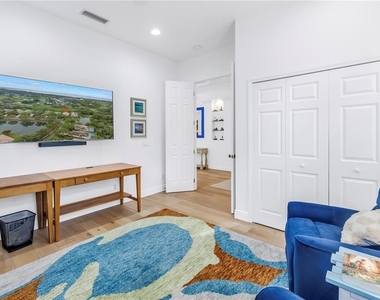 4334 Mirabella Circle - Photo Thumbnail 12
