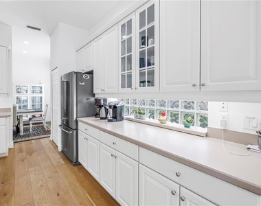 4334 Mirabella Circle - Photo Thumbnail 24