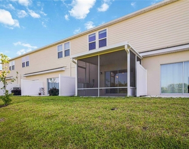 11779 Glenside Terrace - Photo Thumbnail 48