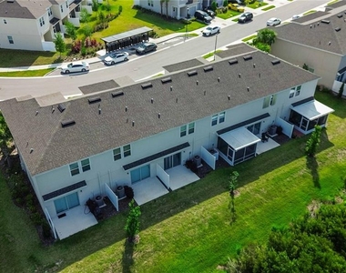 11779 Glenside Terrace - Photo Thumbnail 36