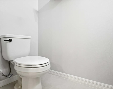 11779 Glenside Terrace - Photo Thumbnail 14