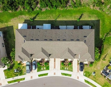 11779 Glenside Terrace - Photo Thumbnail 40
