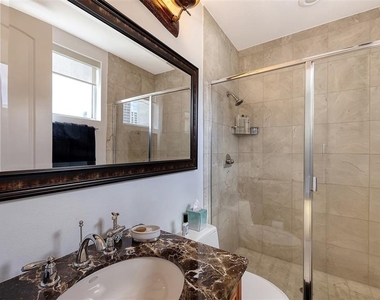 235 Cocoanut Avenue - Photo Thumbnail 30