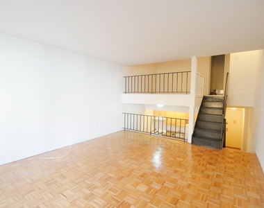 151 Lexington Avenue - Photo Thumbnail 1