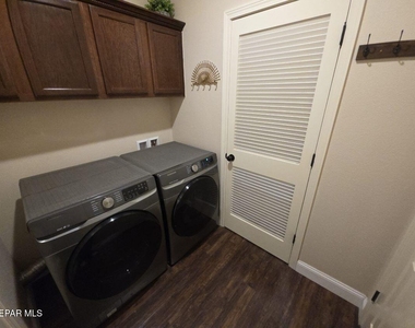 12867 Hidden Grove Drive - Photo Thumbnail 11