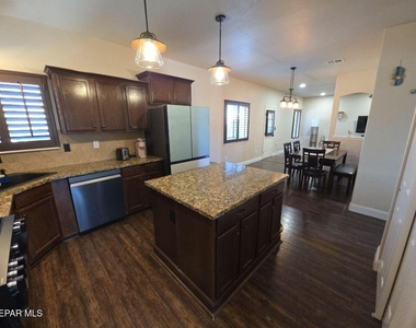 12867 Hidden Grove Drive - Photo Thumbnail 13