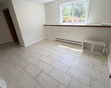 33 River Street - Photo Thumbnail 5