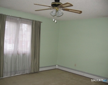 219 Nichols Drive - Photo Thumbnail 8