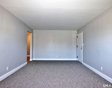 6 Revere Drive - Photo Thumbnail 5