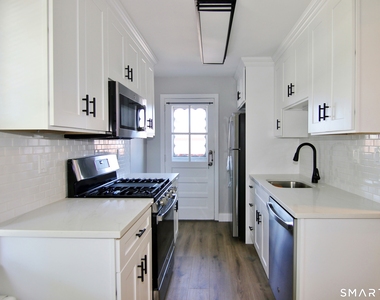 6 Revere Drive - Photo Thumbnail 16