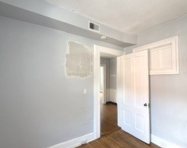 860 State Street - Photo Thumbnail 3