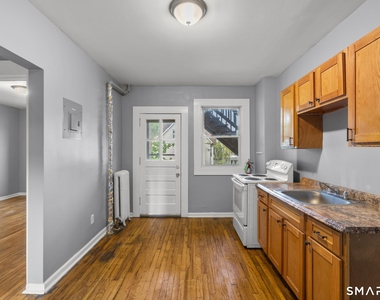 38 Beacon Street - Photo Thumbnail 2
