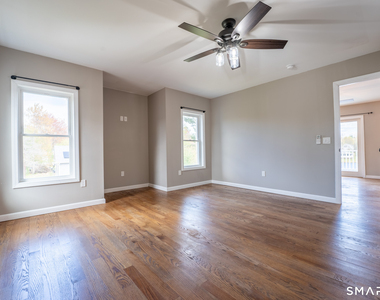 44 Lake Drive - Photo Thumbnail 10