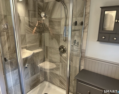 371 Prospect Street - Photo Thumbnail 8