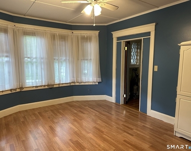 371 Prospect Street - Photo Thumbnail 10