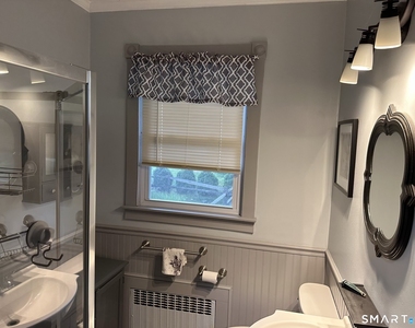 371 Prospect Street - Photo Thumbnail 7
