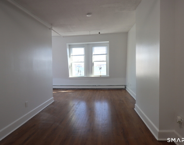 187 Bank Street - Photo Thumbnail 2