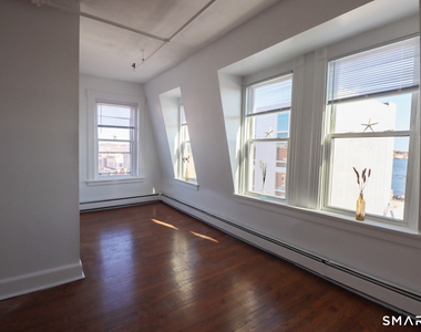 187 Bank Street - Photo Thumbnail 8
