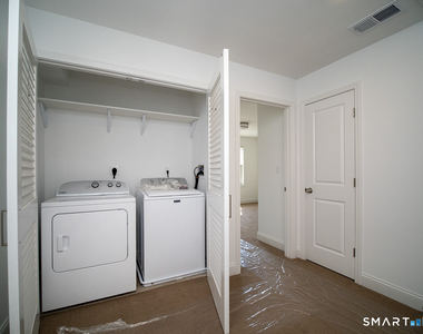 44 Mettler Street - Photo Thumbnail 21