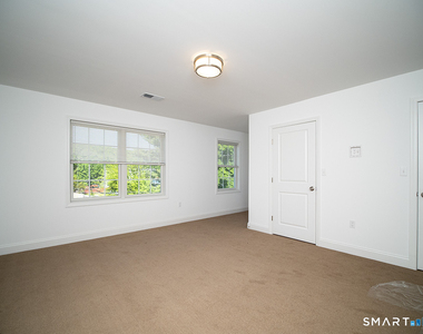 44 Mettler Street - Photo Thumbnail 19