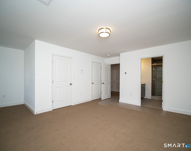 44 Mettler Street - Photo Thumbnail 18