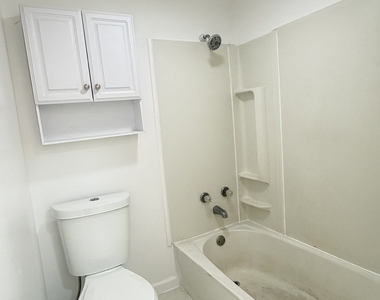 113 Southview Street - Photo Thumbnail 7