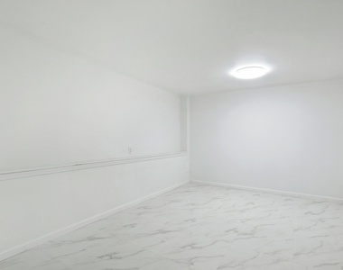 14 South Street - Photo Thumbnail 22