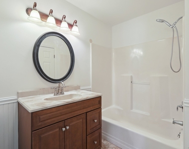 14 South Street - Photo Thumbnail 17