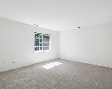 14 South Street - Photo Thumbnail 18
