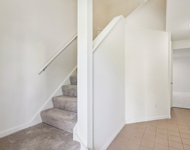 14 South Street - Photo Thumbnail 20