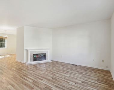 14 South Street - Photo Thumbnail 6