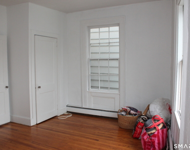 45 West Main Street - Photo Thumbnail 16