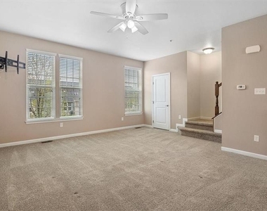 1922 Georgetown - Photo Thumbnail 15