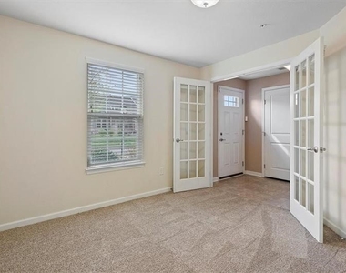1922 Georgetown - Photo Thumbnail 4